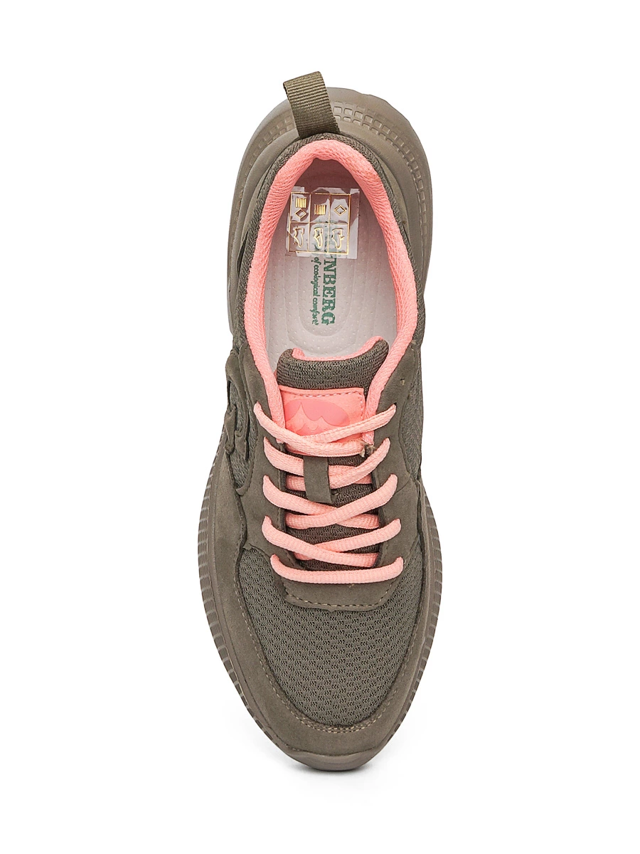 Кроссовки на розовой шнуровке